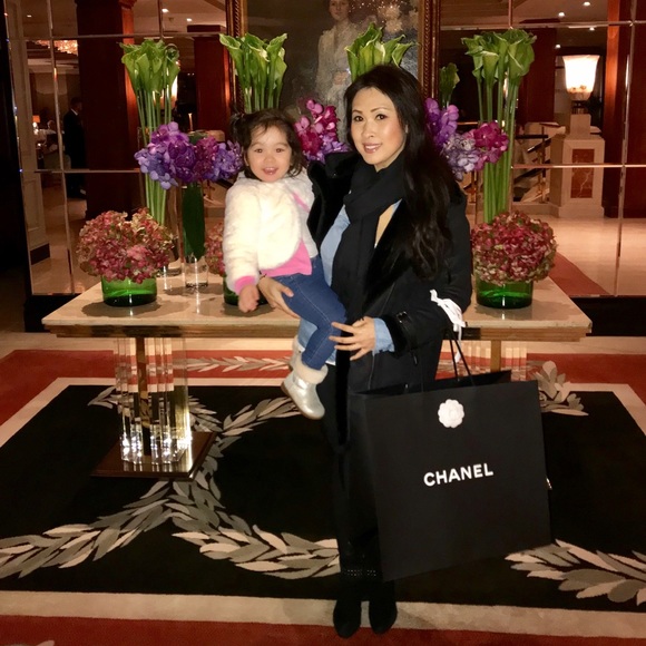 Meet your Posher, Reagan - Picture 1 of 4